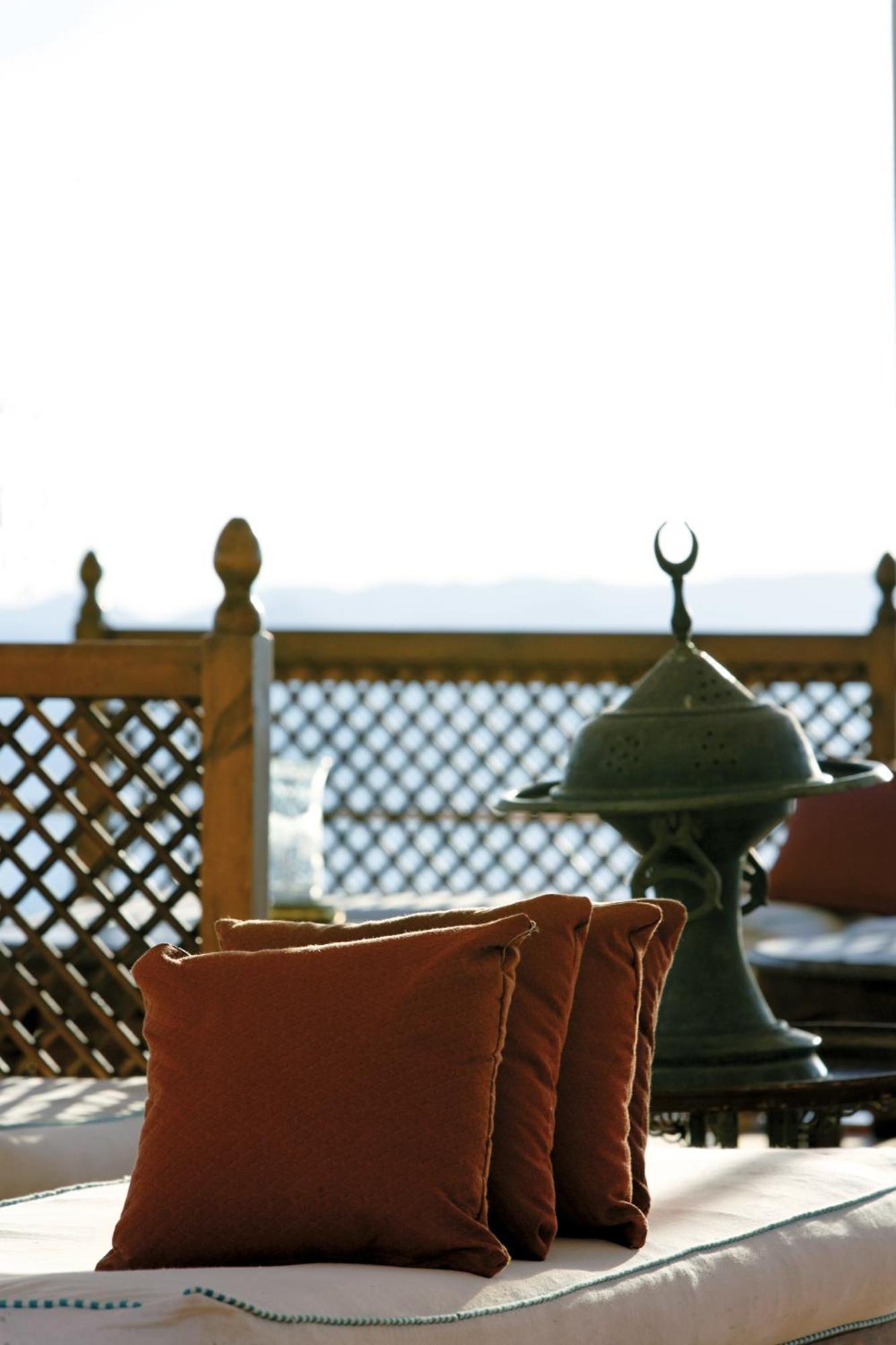 Moevenpick Prince Abbas Lake Nasser Cruise, Every Monday Four Nights From Aswan, Every Friday Three Nights From Abu-Simbel - Including Excursions And Sightseeing Esterno foto